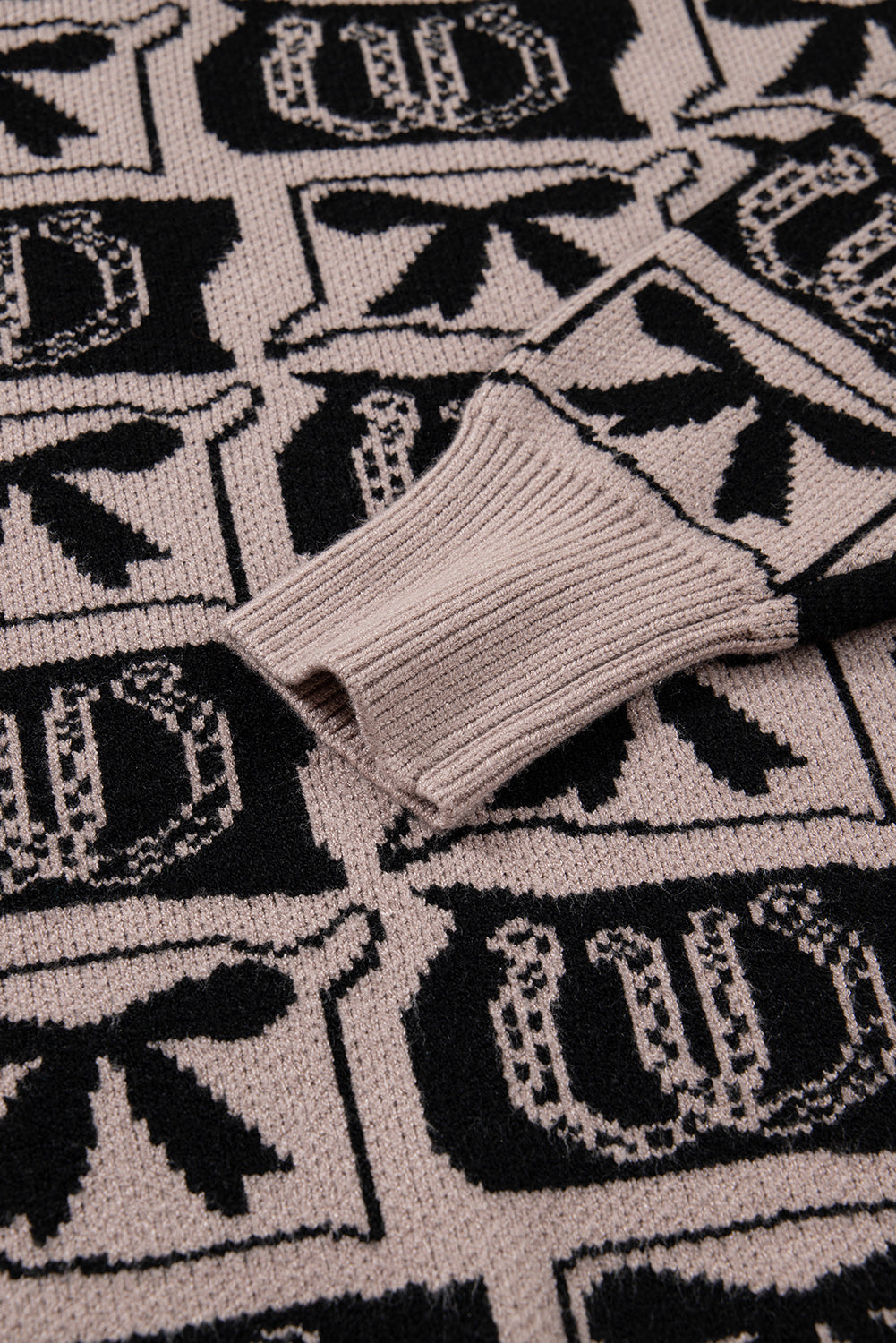 Black Bows & Horseshoes Pattern Western Fashion Print Sweater